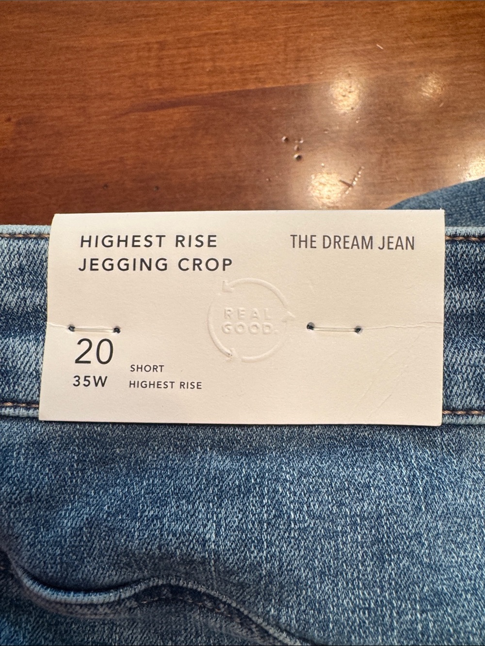 American Eagle Outfitters Light Wash Distressed Women's Jeggings - Picture 2 of 6